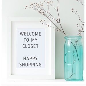 WELCOME TO MY CLOSET!!